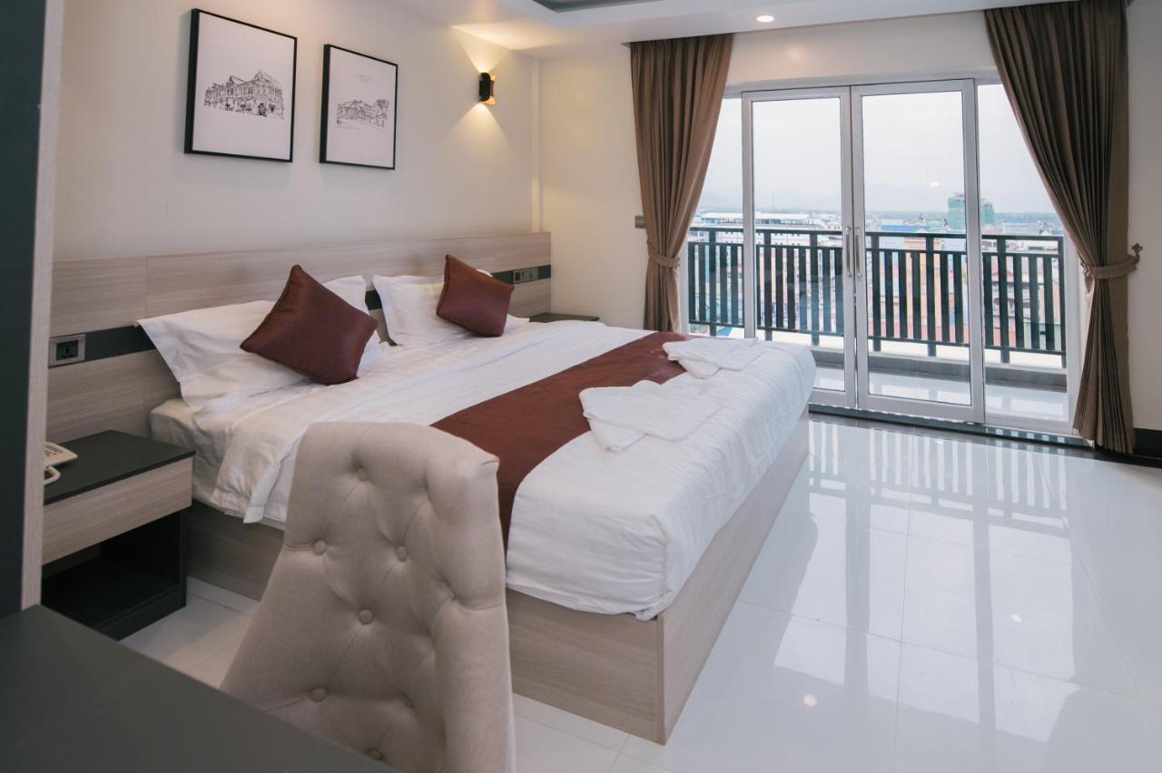 Twin Hotel Kampot Exterior photo